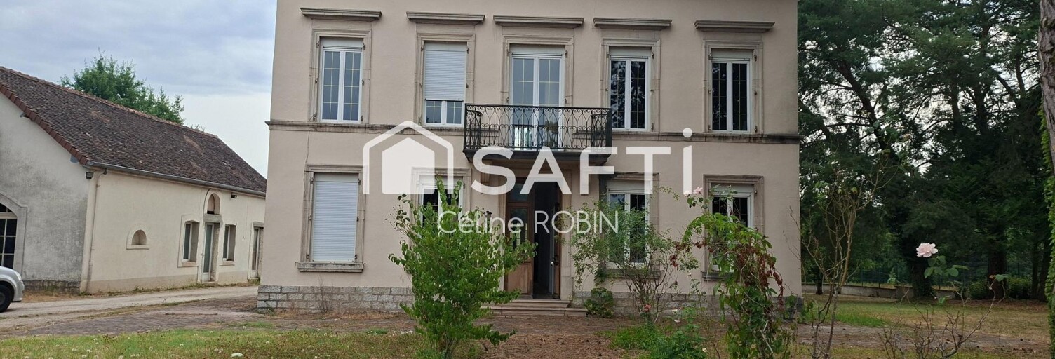Maison 9 Pièces 284 m² à vendre à Louhans (71500)