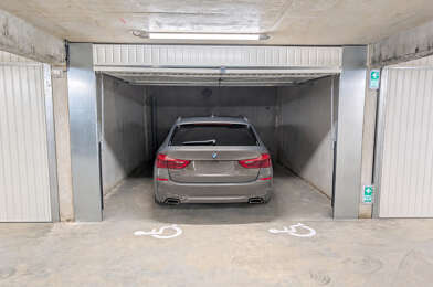 Garage  28000 €