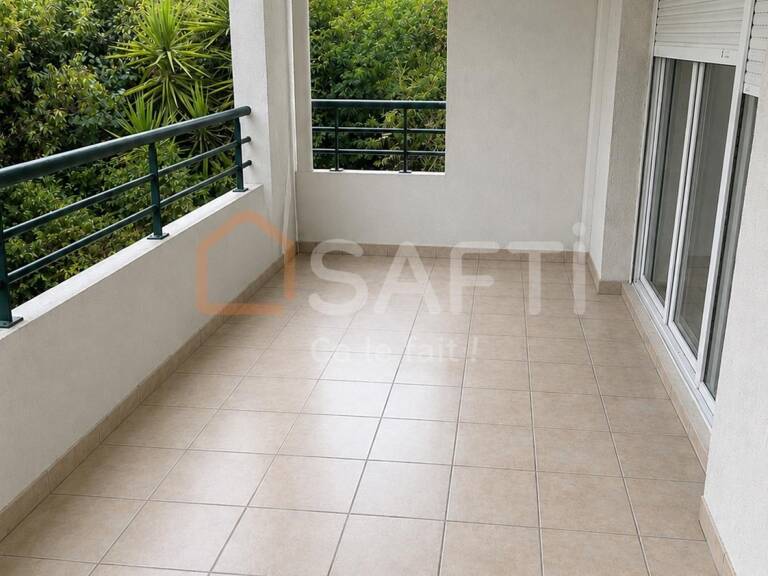 T3 avec terrasse et Double Box — photo 1