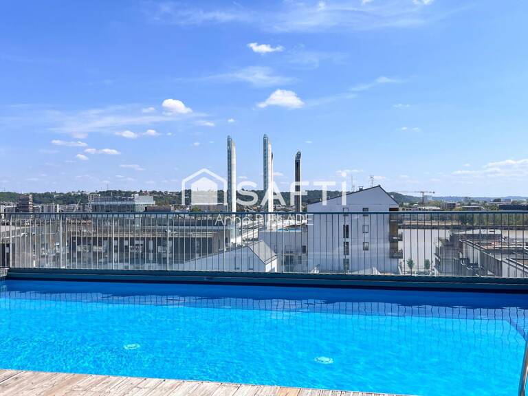 Bassins à flot : T3 avec terrasse de 17 m2, parking et piscine — photo 1