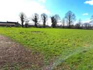 Terrain constructible en campagne de Parcé — photo 2
