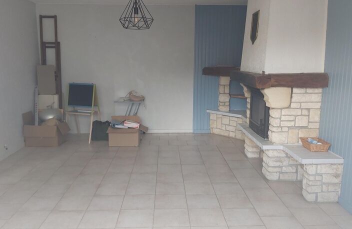 Maison d'habitation secteur calme de Dirac — photo 3