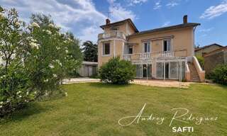 Maison 9 Pièces 265 m² à vendre à Bourg-de-Péage (26300)