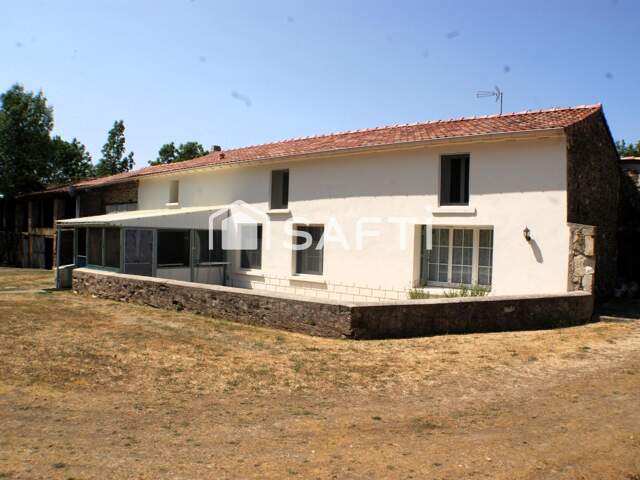 MAISON PIERRE / 4 CHAMBRES / TERRAIN & DEPENDANCES — photo du bien