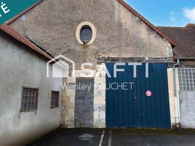 Grange à fort potentiel en plein cœur de Buzançais — photo 1