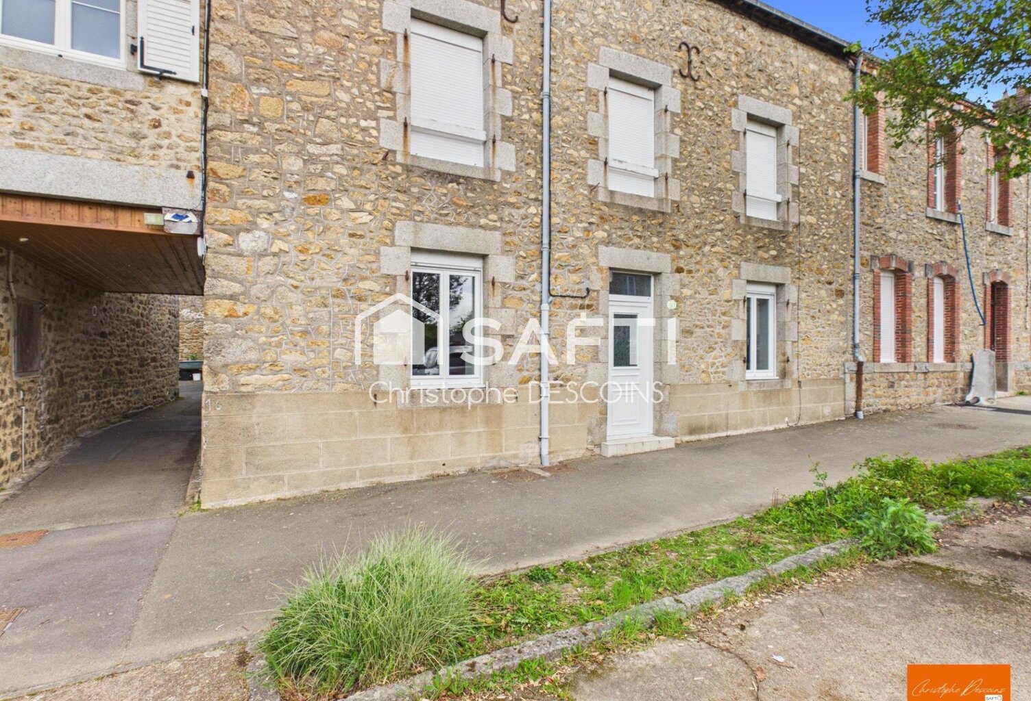 Maison de ville 115 m²  Martigné-sur-Mayenne — photo 1