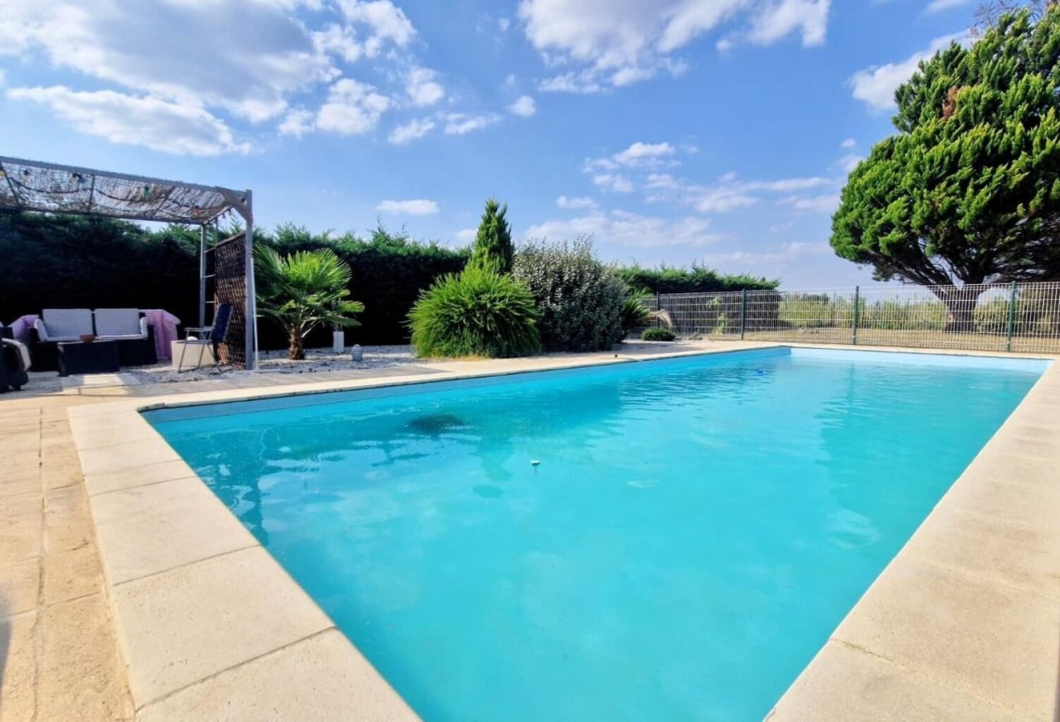 Maison avec piscine au calme — photo 1