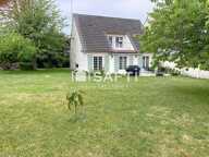 Maison rénovée avec goût dans un environnement paisible et verdoyant — photo 2