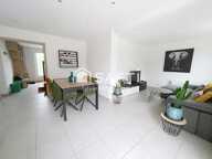 Maison rénovée avec goût dans un environnement paisible et verdoyant — photo 3