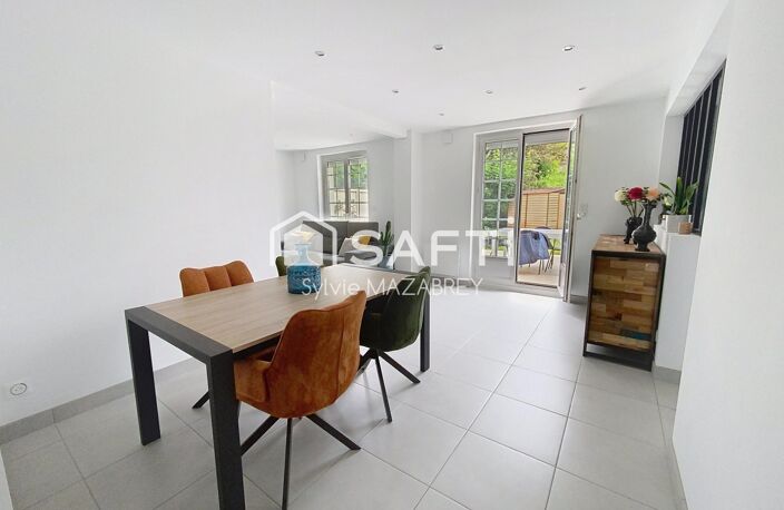 Maison rénovée avec goût dans un environnement paisible et verdoyant — photo 5
