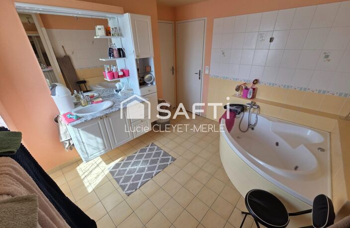 Maison en pierre de 134 m², 6 pièces — photo 4
