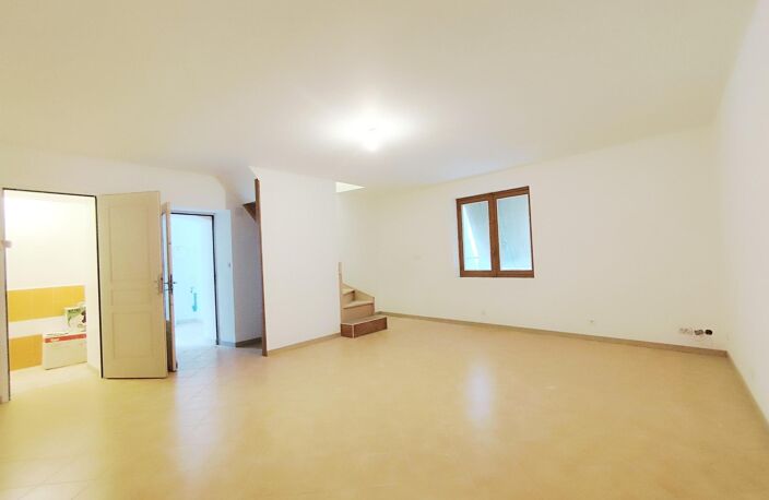 Maison de village 76 m² avec seconde habitation — photo 2
