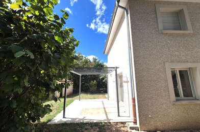 Maison 7 pièces 2250 €