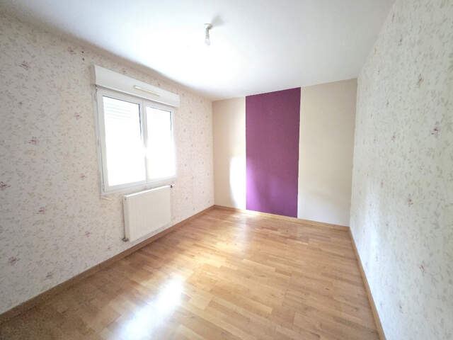Villa type 7 de 130 m2 hab. implantée sur Terrain clos de 43 — photo du bien