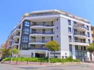 Appartement moderne de 3 pièces au centre d’Antibes — photo 3