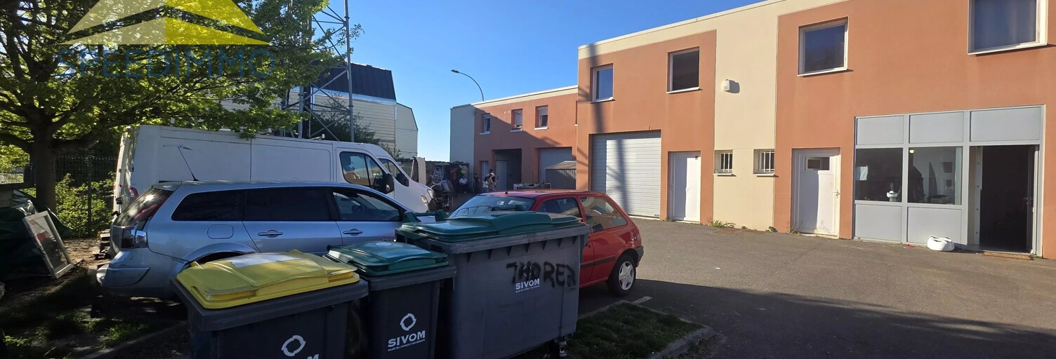 Commerce 1 Pièce 77 m² à vendre à Varennes-Jarcy (91480)