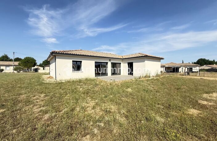 Rare maison de plain-pied PMR avec 3 chambres, suite parentale adaptée et DPE A — photo 3
