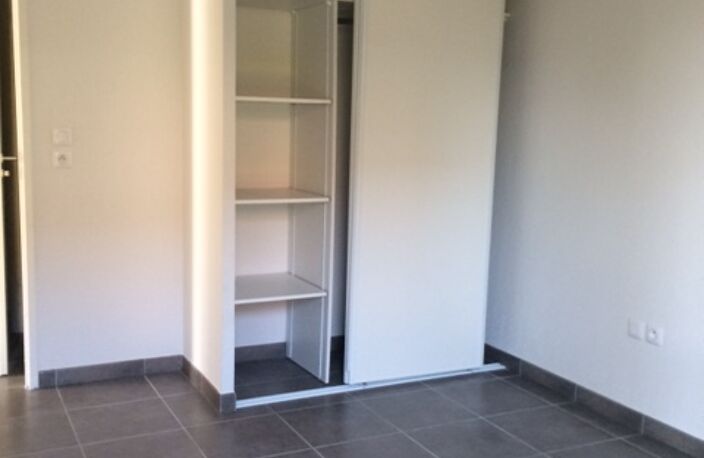 Location appartement 3 pièces 62 m² à Castanet-Tolosan (31320) — photo 3