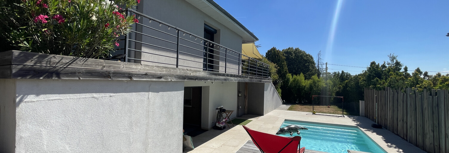 Maison 7 Pièces 236 m² à louer à Dardilly (69570)