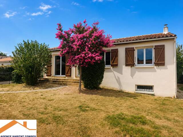 Maison 4 pièces 113 m² à Bellevigny — photo du bien