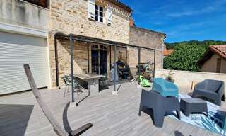 Maison 10 Pièces 220 m² à vendre à Puy-l'Évêque (46700)