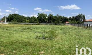 Terrain  1405 m² à vendre à Orléat (63190)
