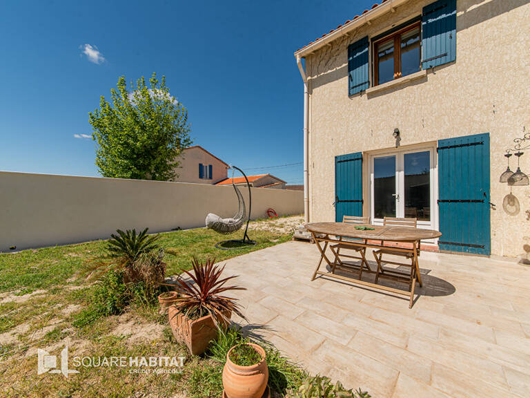 Maison Senas 3 pièce(s) 71 m2 — photo 1