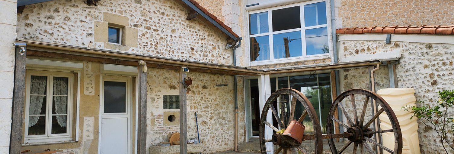 Maison 4 Pièces 165 m² à vendre à Alloue (16490)