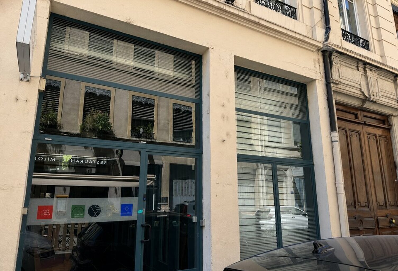 LOCAL COMMERCIAL / BUREAUX à LOUER — photo 1
