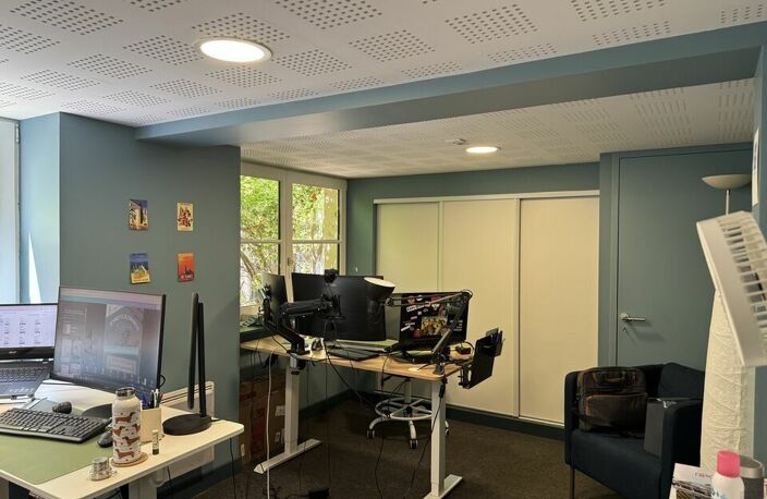 LOCAL COMMERCIAL / BUREAUX à LOUER — photo 4