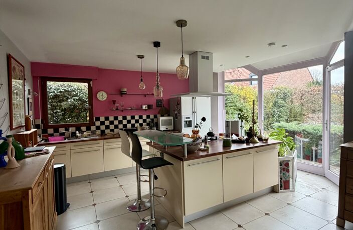 Vente Maison/villa 8 pièces — photo 3
