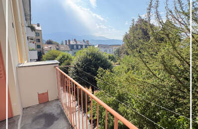 Appartement Voiron 3 pièce(s) 75.36 m2 — photo du bien