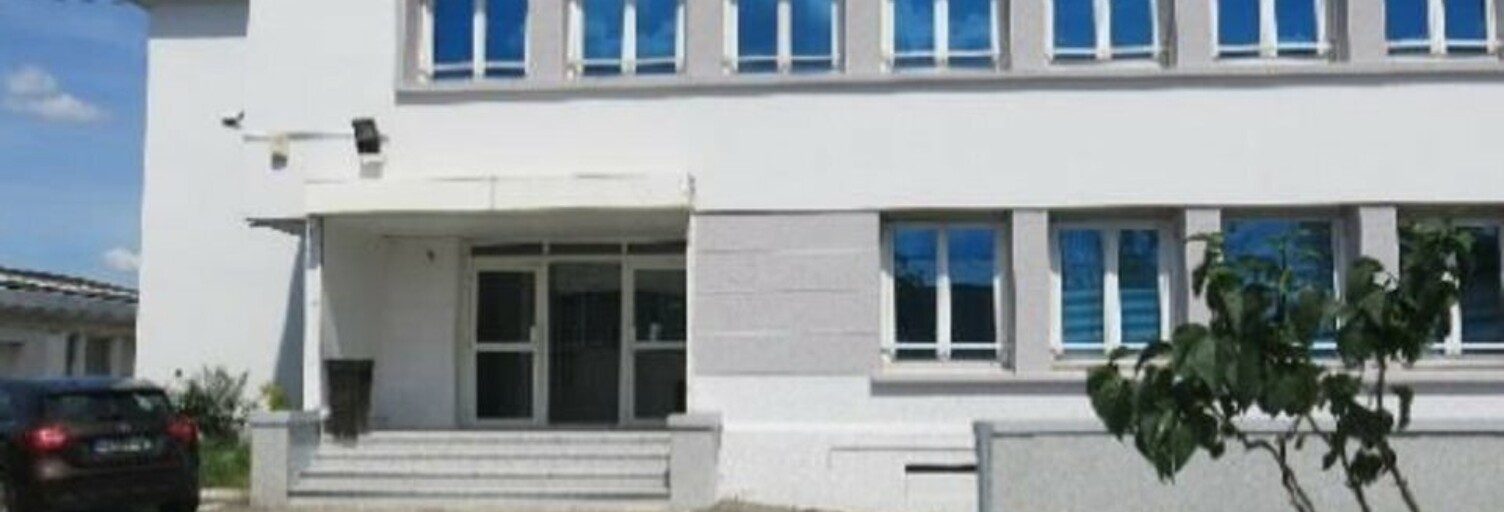 Bureau  86 m² à louer à Vénissieux (69200)