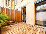 Appartement esprit loft avec terrasse — photo 3