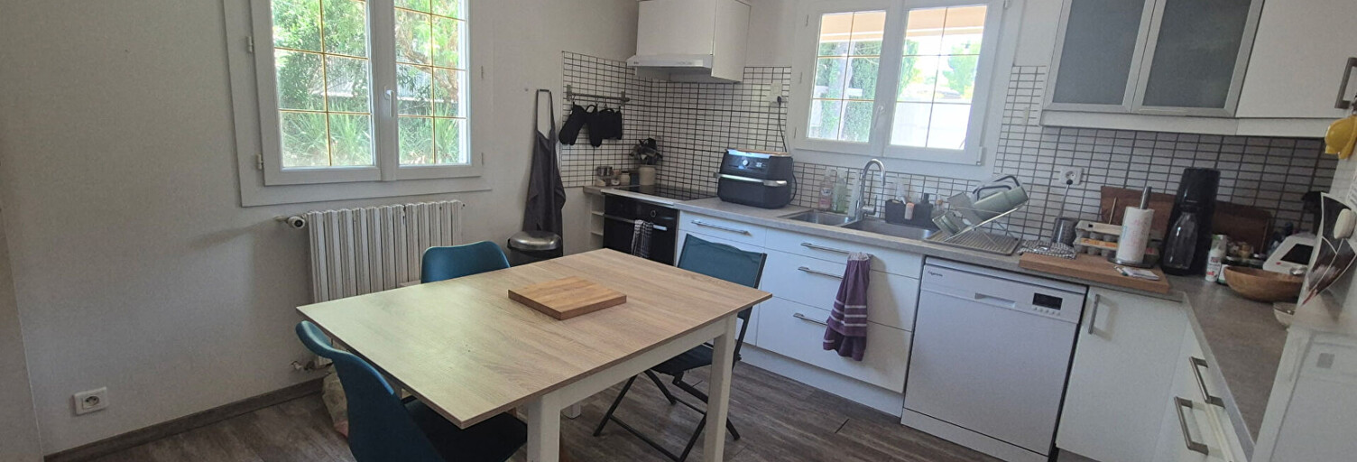 Maison 6 Pièces 150 m² à louer à Saint-Paul-Trois-Châteaux (26130)