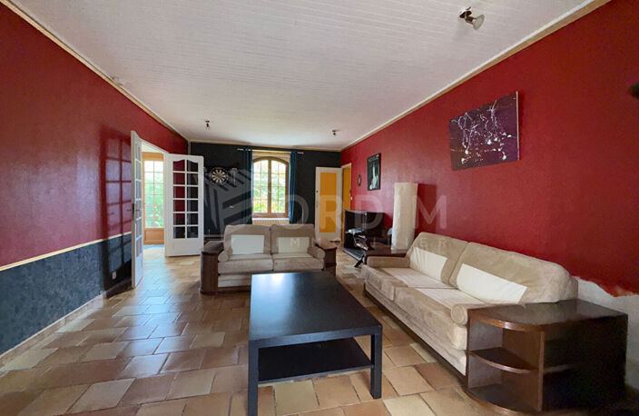 Demeure Cernoy En Berry 16 pièce(s) 575 m² sur 17586 m² — photo 2