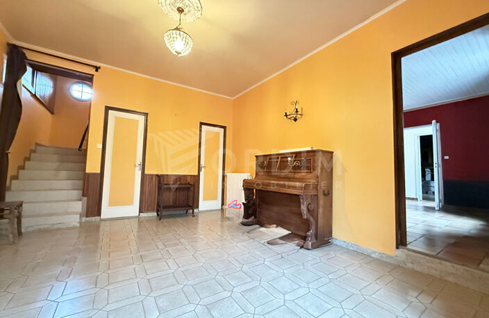 Demeure Cernoy En Berry 16 pièce(s) 575 m² sur 17586 m² — photo 3