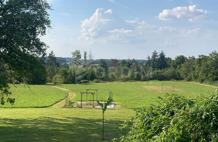 Demeure Cernoy En Berry 16 pièce(s) 575 m² sur 17586 m² — photo 4