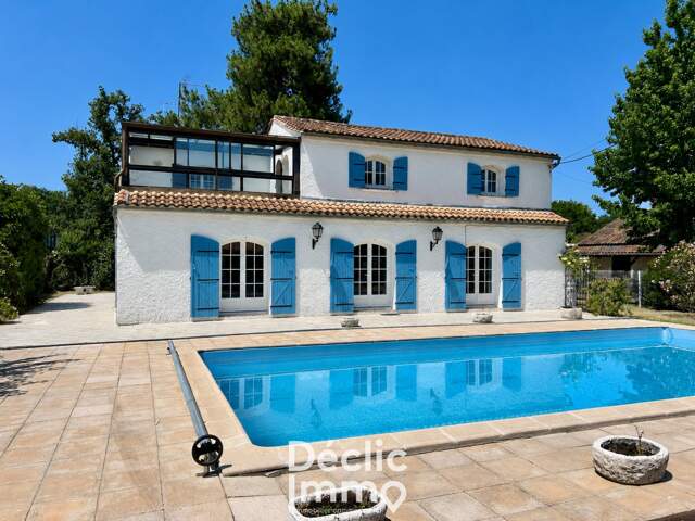 À vendre maison 175m2 avec piscine et 4 chambres à Cestas — photo du bien