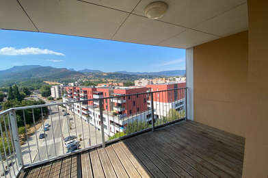 Appartement 3 pièces 924 €