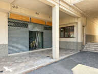 Local commercial à louer dans le 10e arrondissement  de Marseille — photo 2