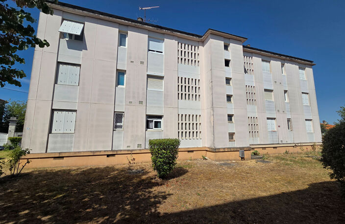Appartement Angouleme 4 pièce(s) 80 m2 — photo 2