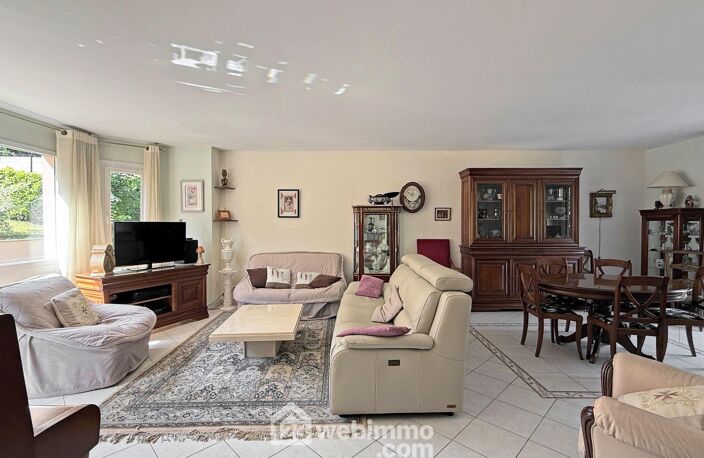 Maison - 151m² - Sucy-en-Brie — photo 3
