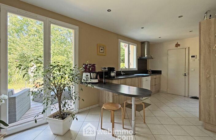 Maison - 151m² - Sucy-en-Brie — photo 4