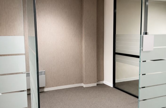 Vente Boutique/Local commercial 180 m&sup2; — photo 4