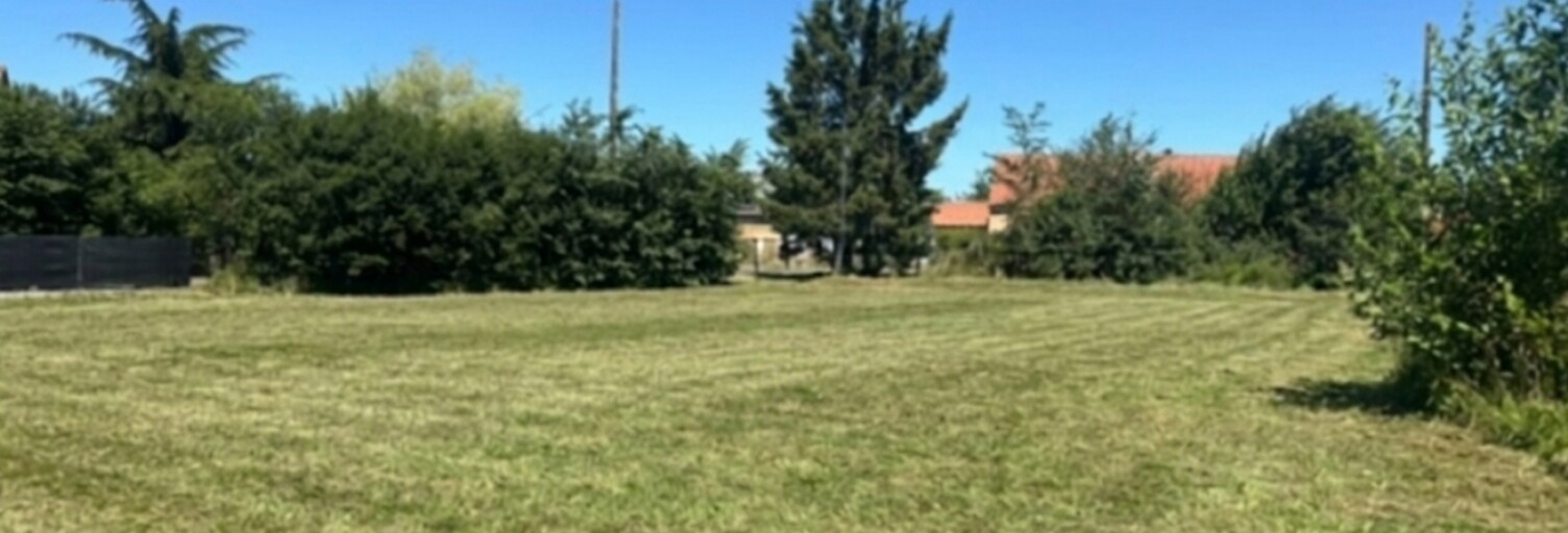 Terrain  776 m² à vendre à Le Thuit-de-l'Oison (27370)