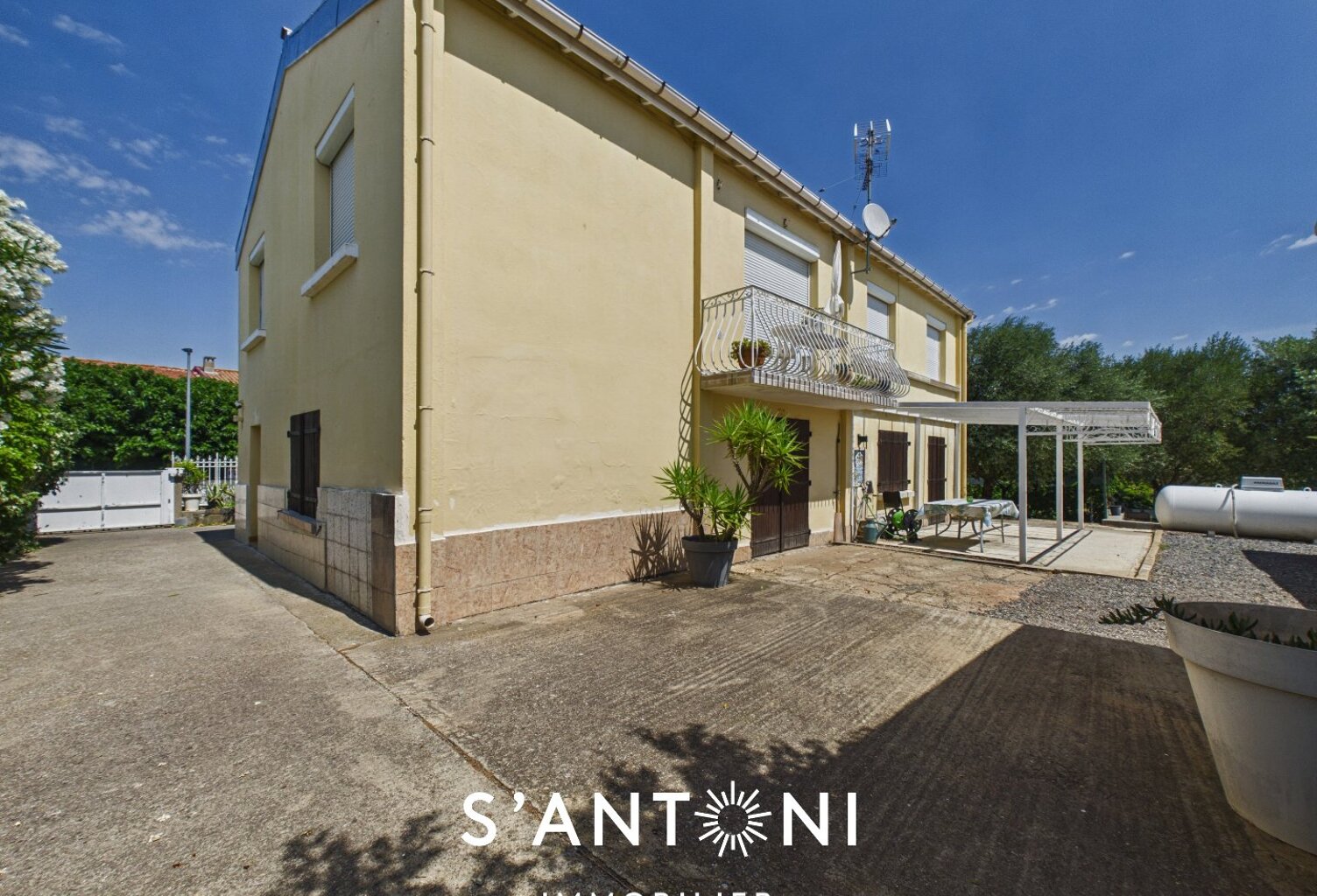 Maison — photo 1