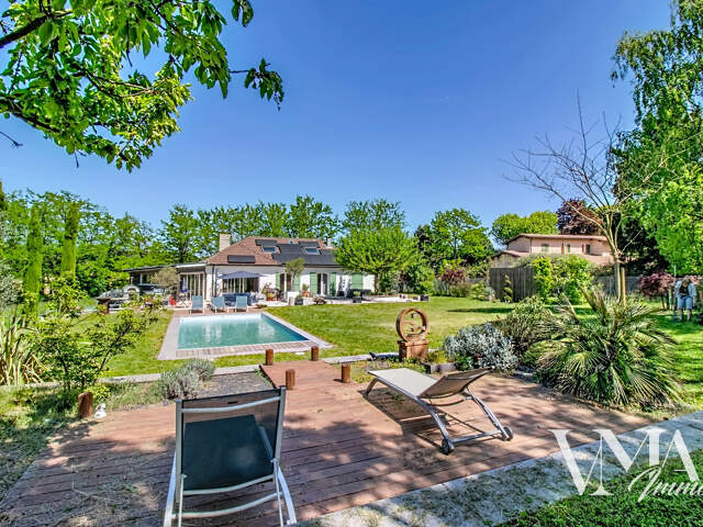 Villa 266m2 avec piscine — photo du bien
