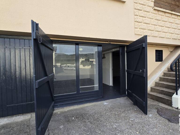 Location Surface diverse 51 m&sup2; — photo 1