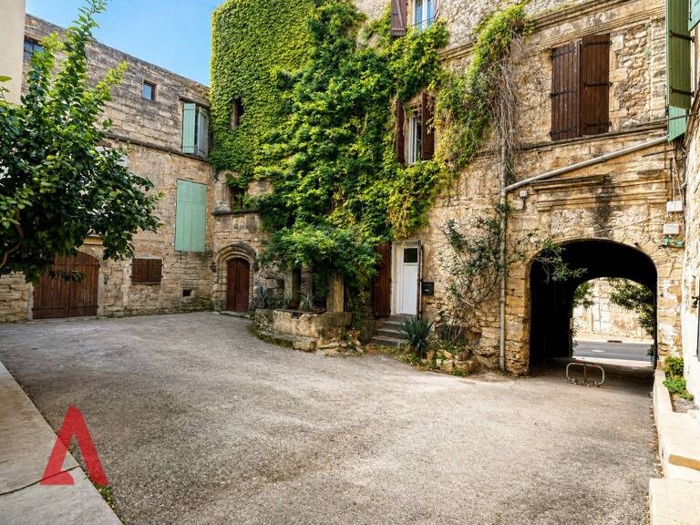 Belle maison de caractère de 200m2 avec 5 chambres en parfait état au cur historique de Roujan — photo 1
